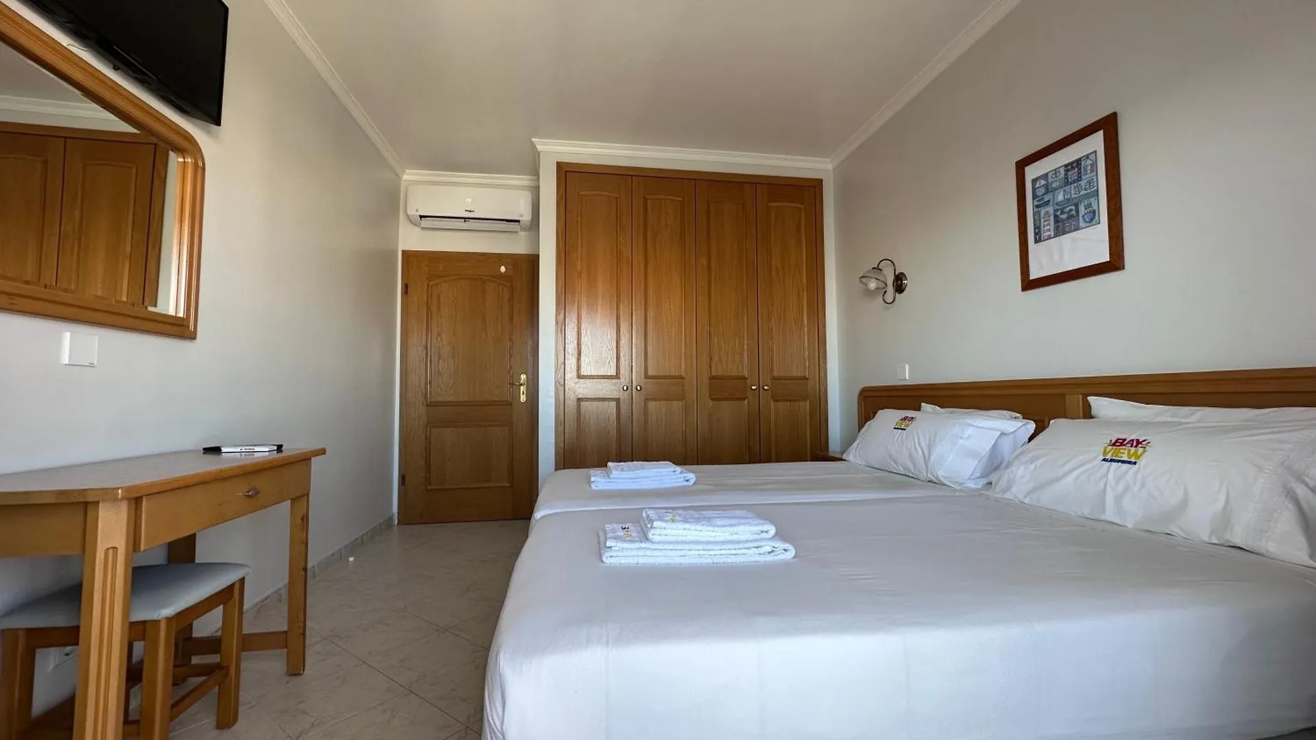 Sunset Haven In Albufeira - Short Walk To Oldtown Apartment